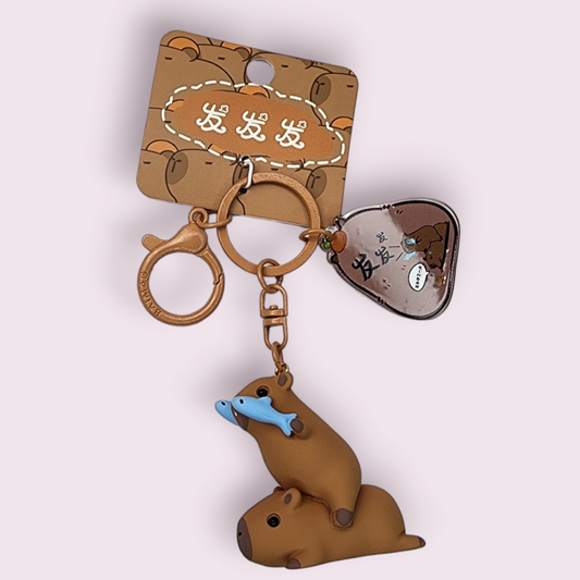 MINISO Capybara Fish Keychain Accessory Set