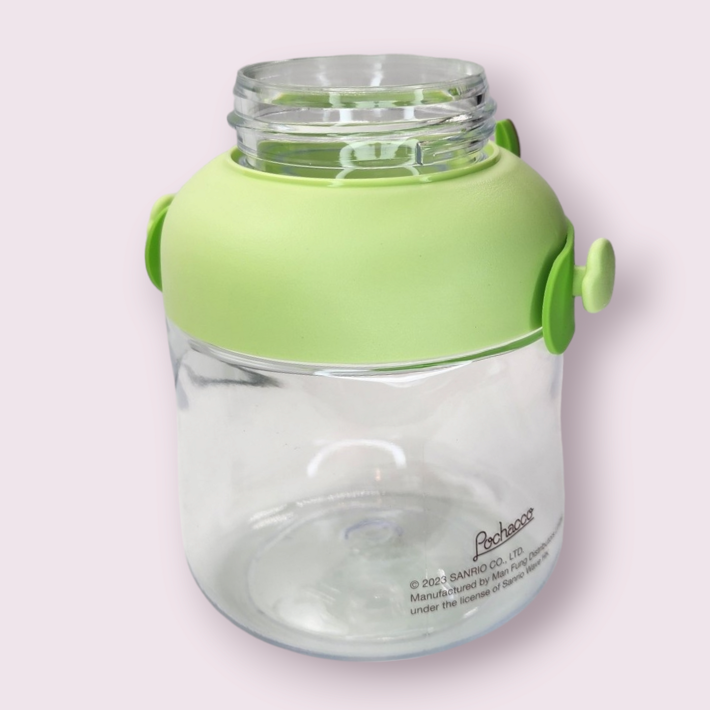 Green Pochacco Water Bottle with Strap, 600mL