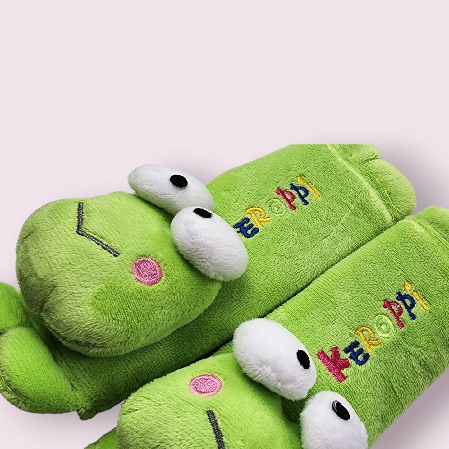 2pc Keroppi Seatbelt Cover Set