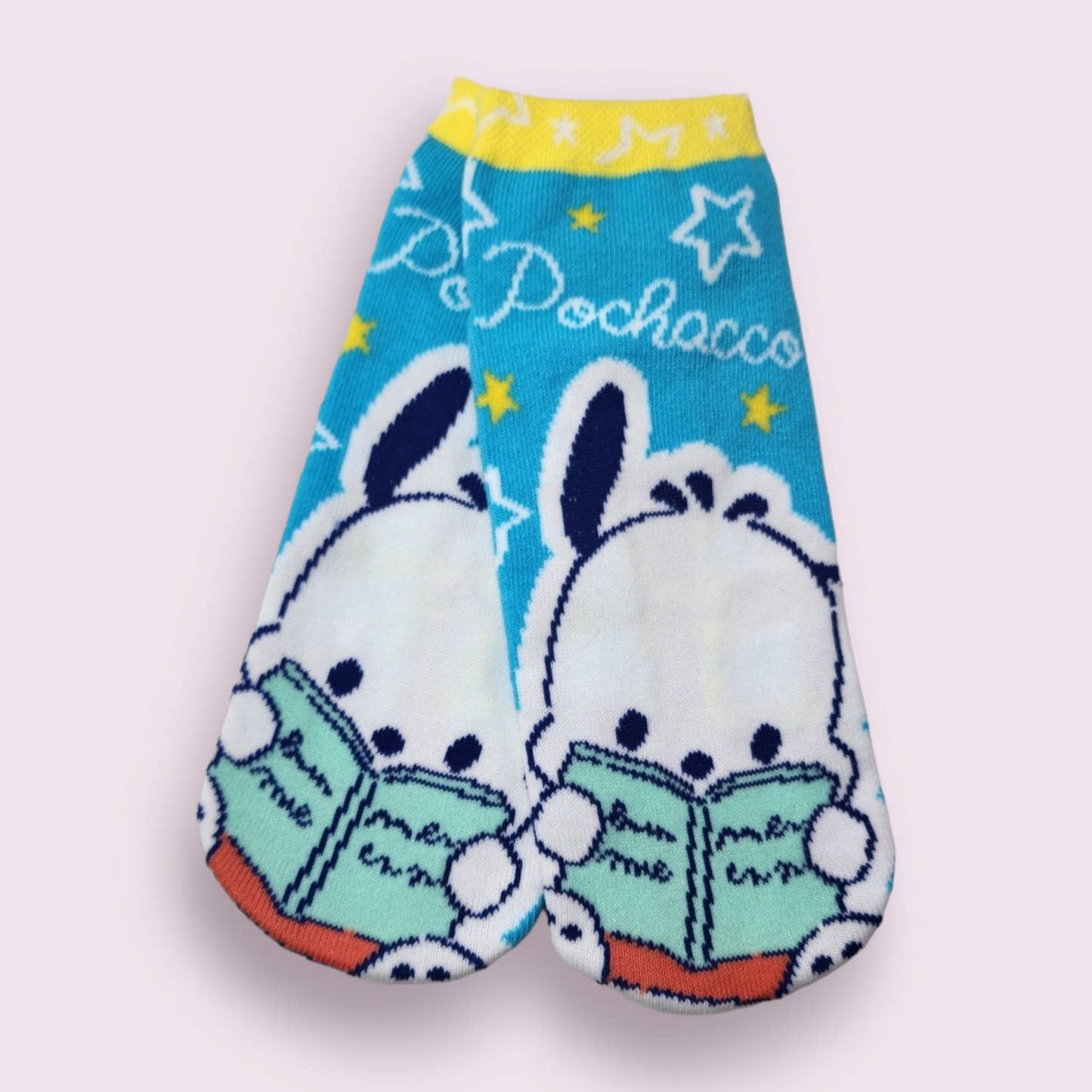 Pochacco Reading Ankle Socks